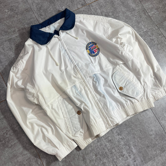 Vintage 90’s Ford Breaker