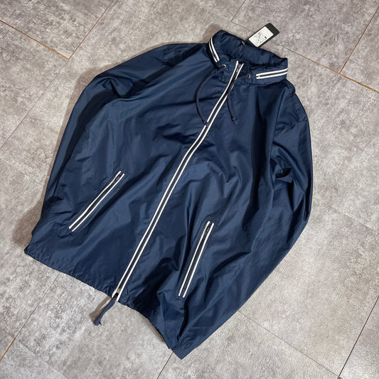 Champs Retro Breaker