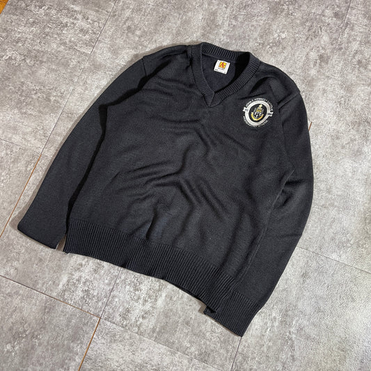 Embroidered V-Neck (S)